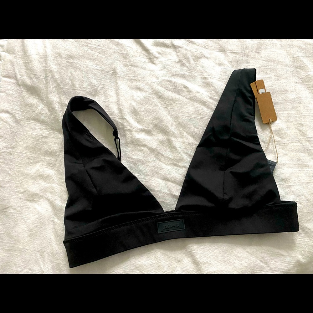 Brand new skims plunge bikini top